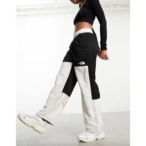 NEW The North Face TNF Nylon straight fit high waist trackies in black and white